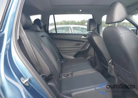 2018 Volkswagen Tiguan 2.0T Se/2.0T Sel z USA, uszkodzony, nr VIN 3VV3B7AX6JM117111